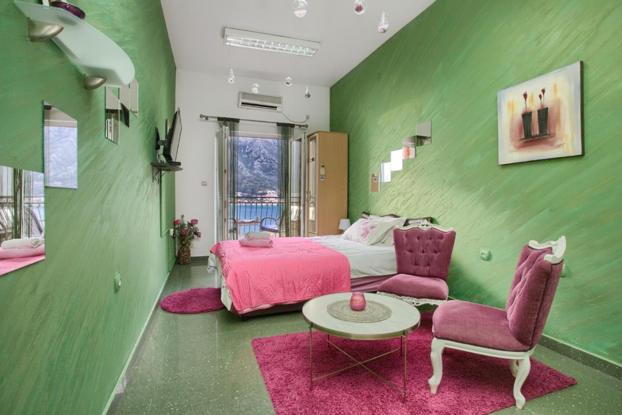 Apartments Boka Heart Котор Екстериор снимка