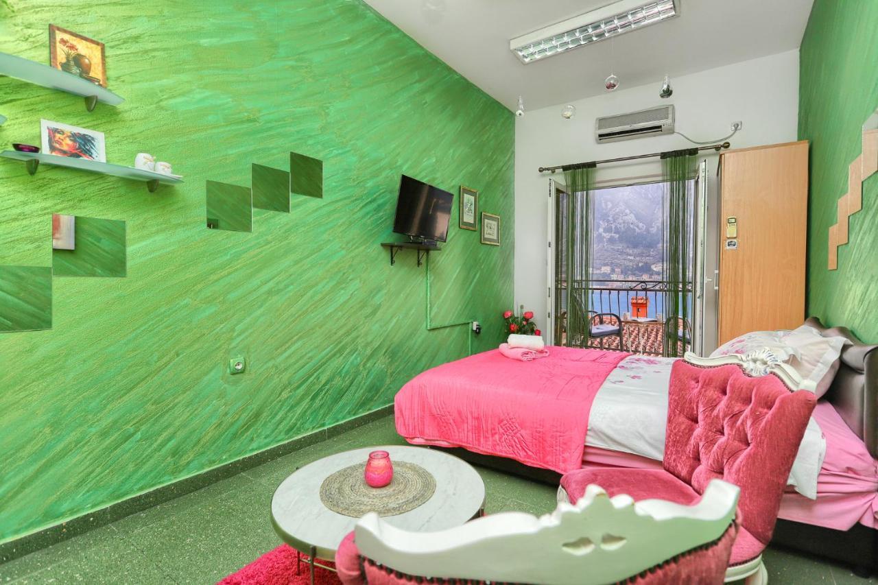 Apartments Boka Heart Котор Екстериор снимка